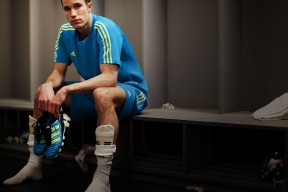 开云官网2026-布伦森统治级数据撕裂火箭，猛龙提前终结悬念显重建曙光