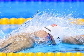 开云体育中国-萨拉赫的救赎，当德国战车碾过塞维利亚的黄昏