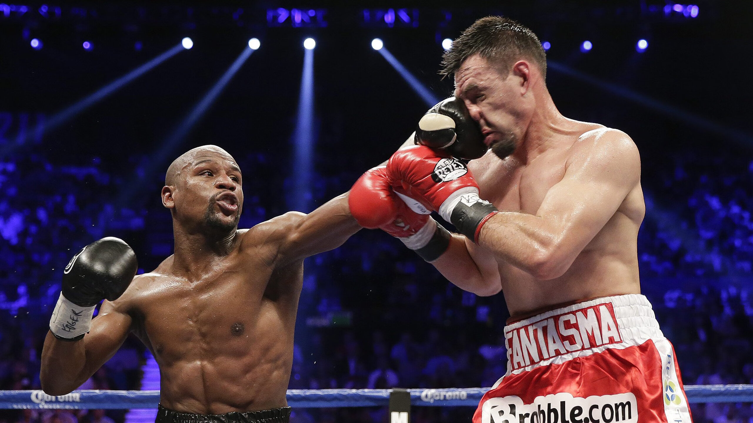 拉什福德,从失语少年到关键先生,一球击碎丹麦童话