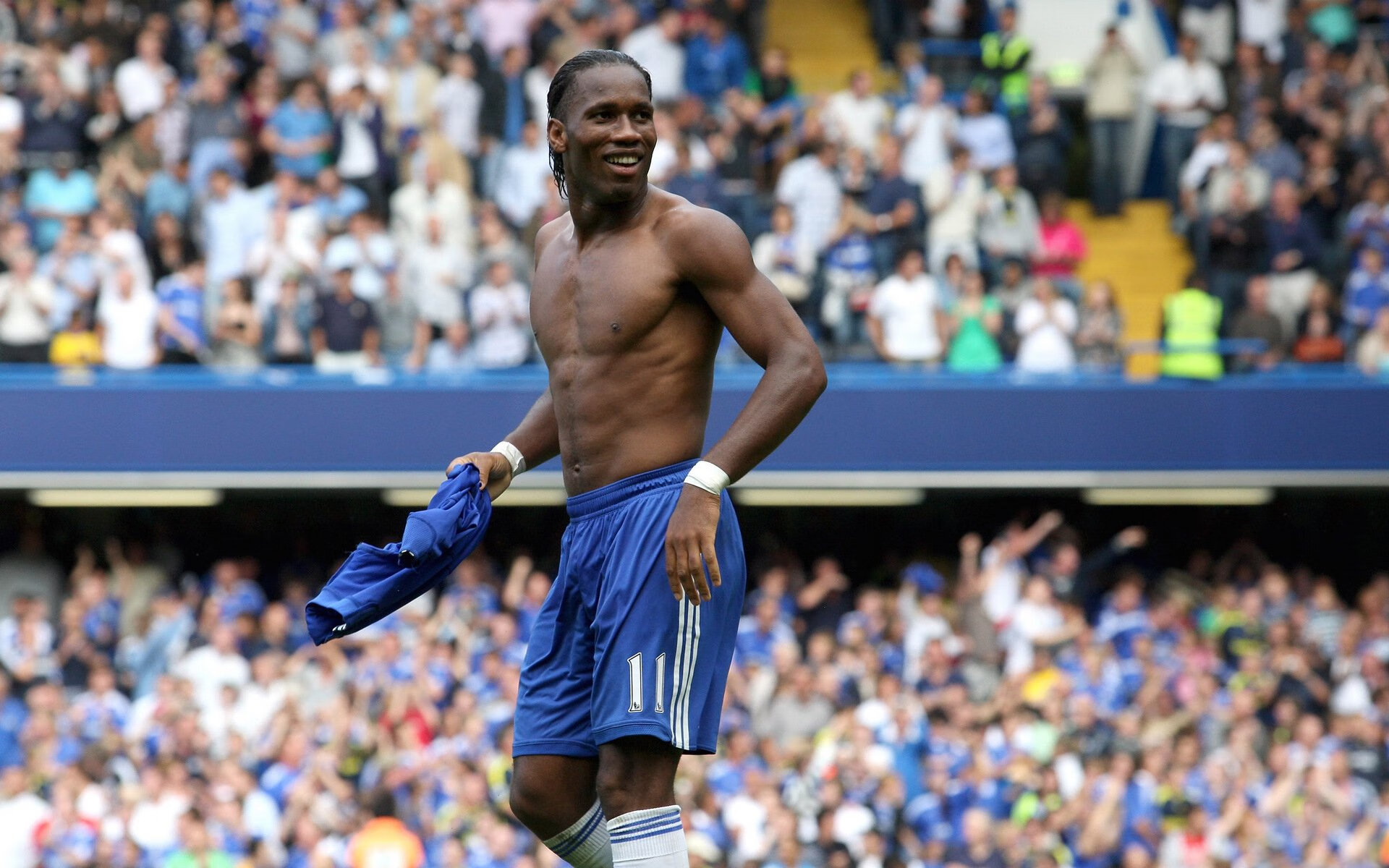 快船鏖战活塞，当季后赛的残酷照进一场普通的常规赛