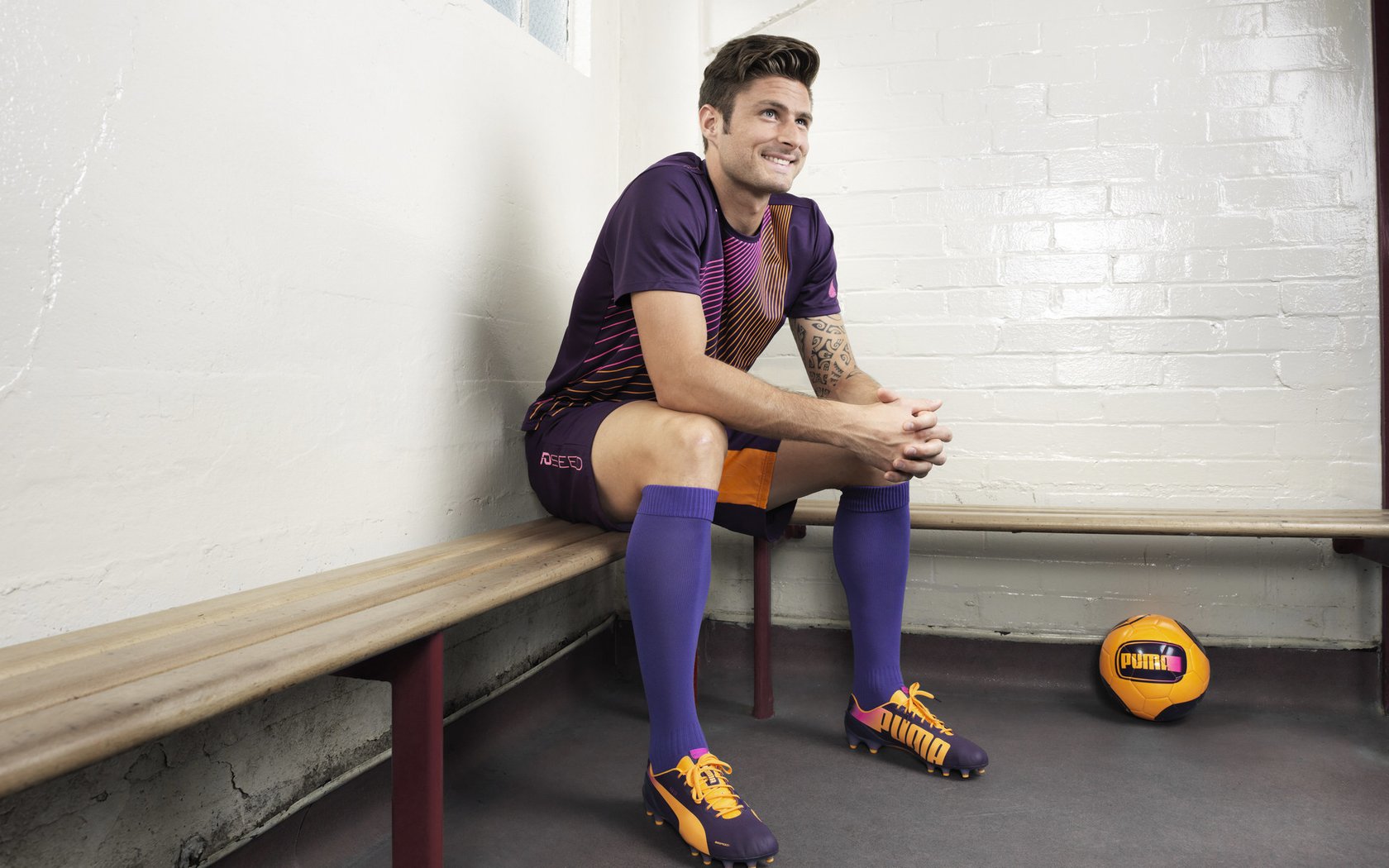 从嘘声到掌声,格列兹曼的救赎与加拿大足球的觉醒