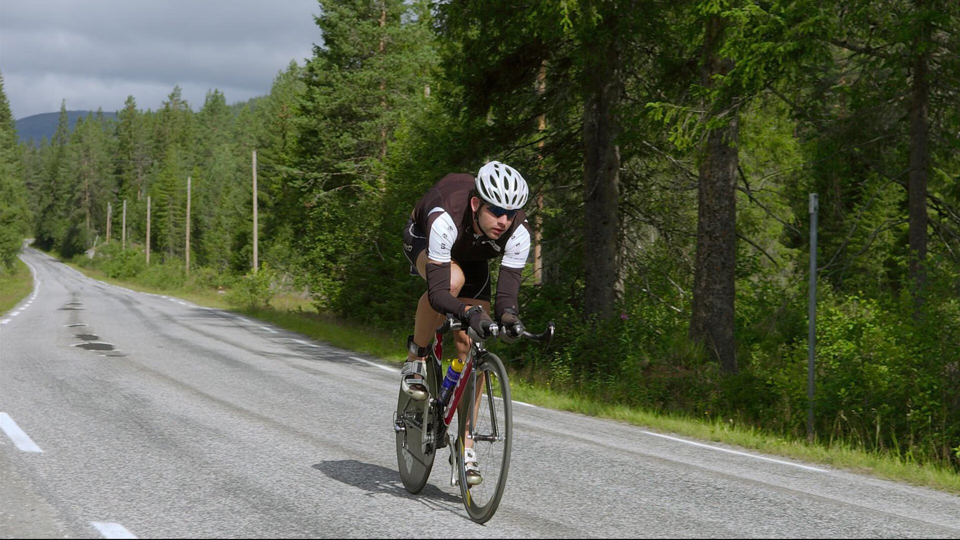 季后赛抢七焦点战,吉林队制霸奇才,冰雪淬炼的篮球铁军